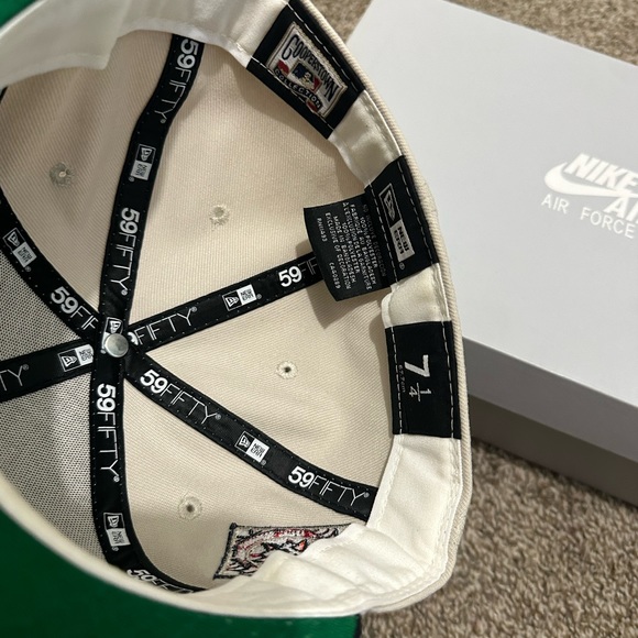 Vintage Astros hat - Picture 3 of 3